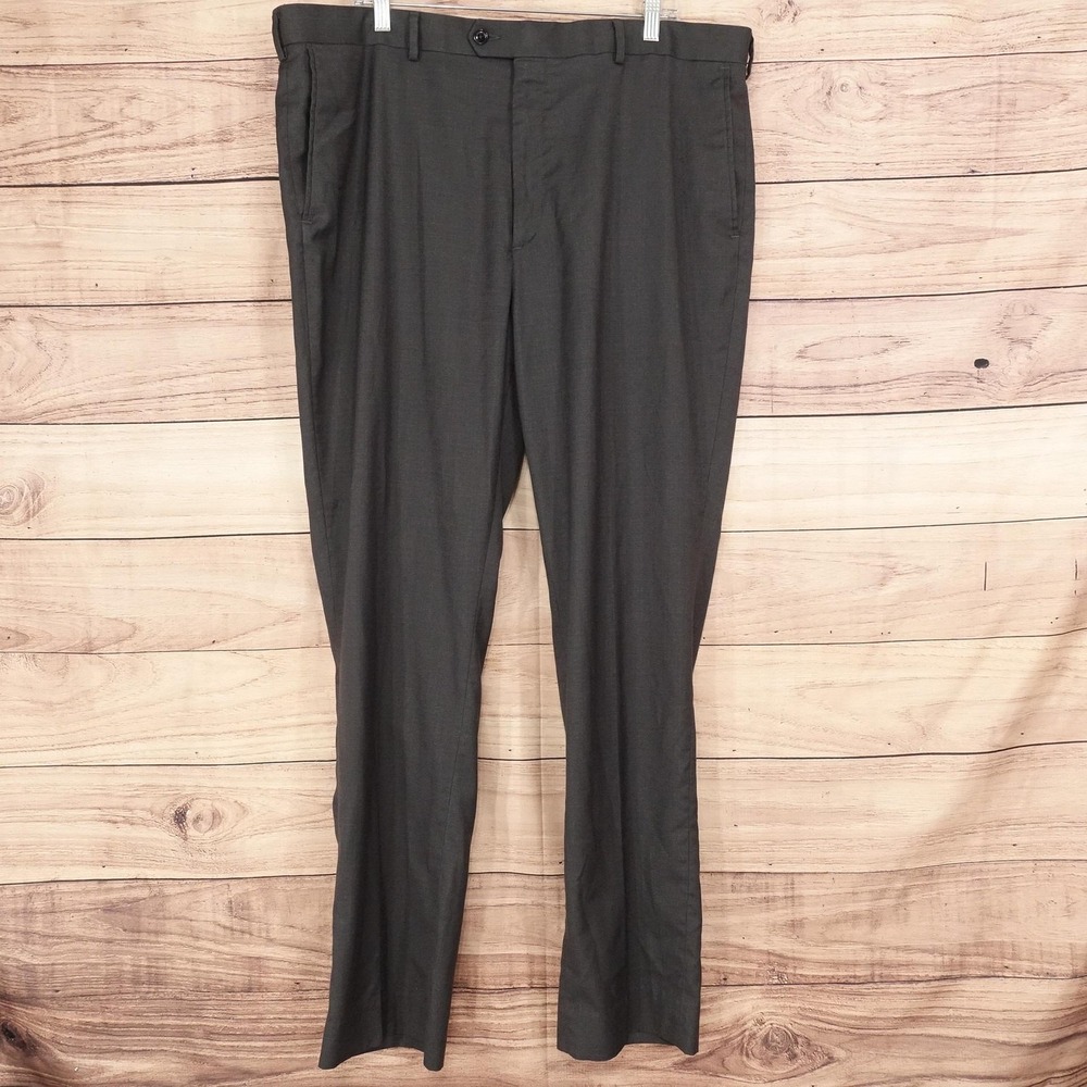 Roundtree & Yorke Dress Pants Mens 42x34 Gray Classic Fit Stretch TravelSMART